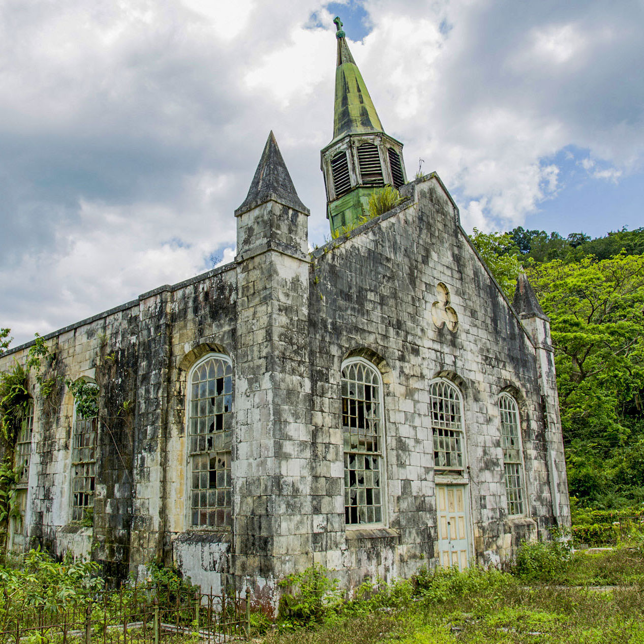 0-Stewart_Church_sq_b